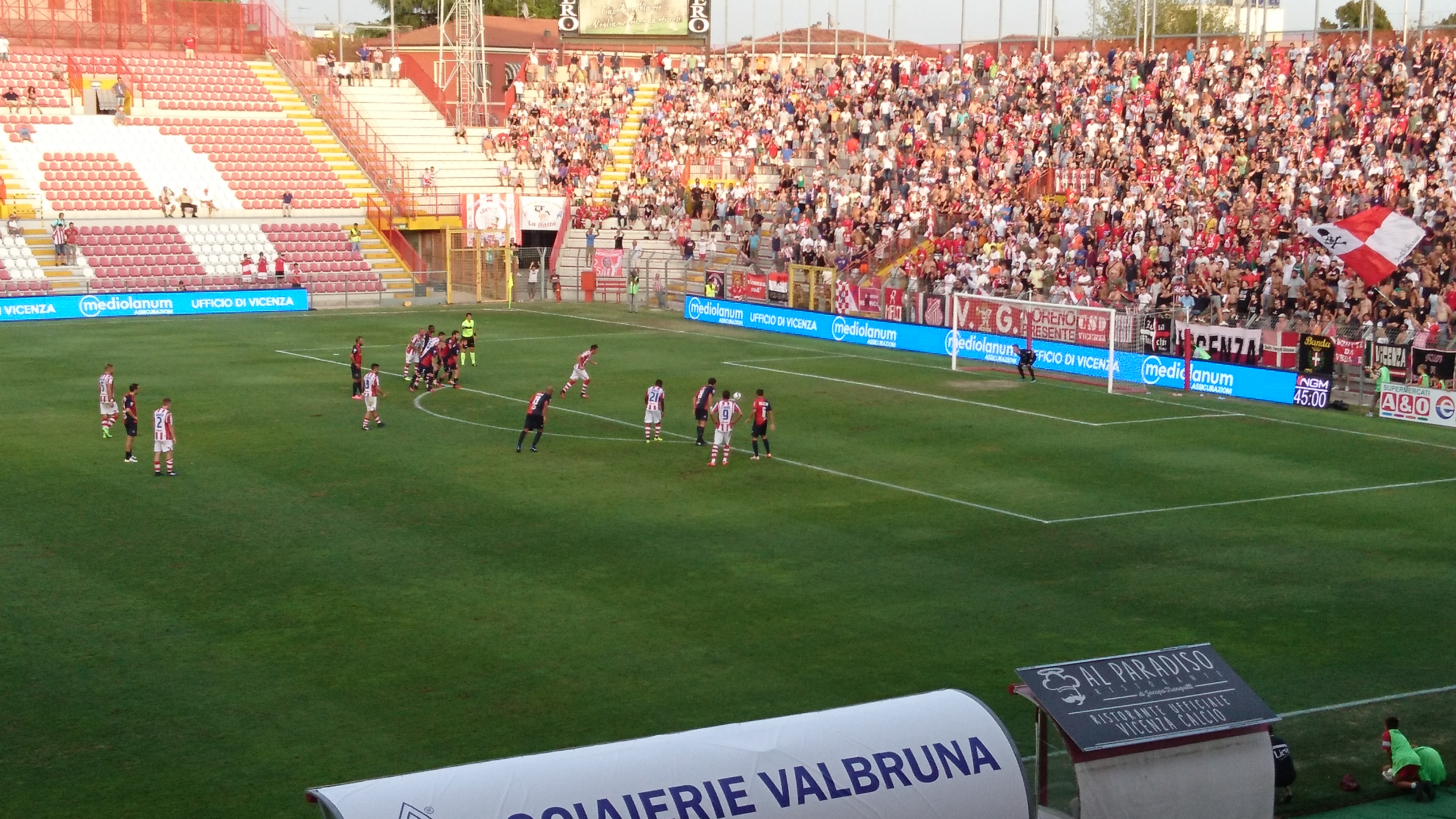 Vicenza-Gubbio: 3-0 (1^ giornata)