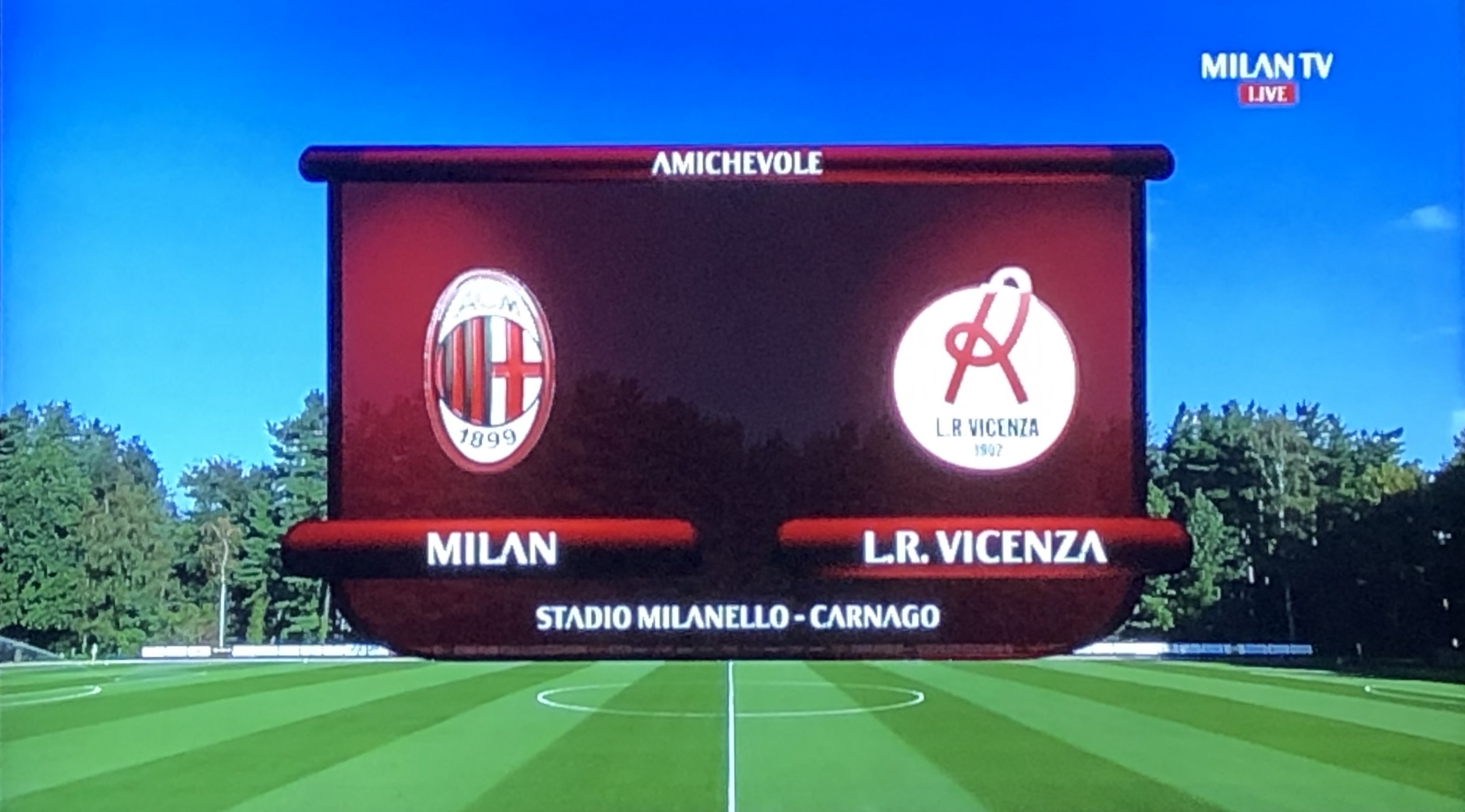 Milan-L.R. Vicenza: 5-1 (amichevole)