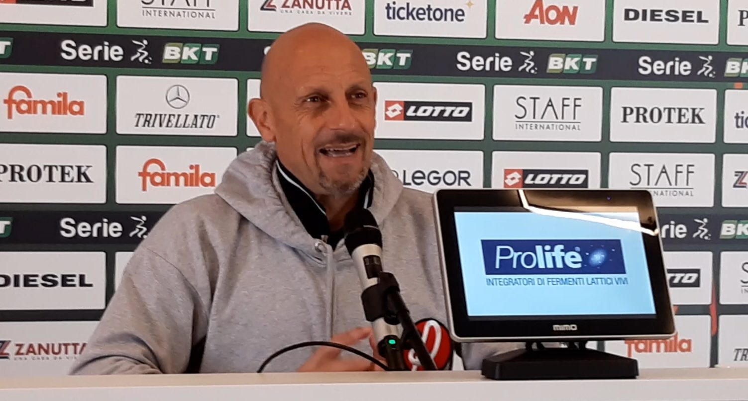 Di Carlo prima di Udinese – L.R.Vicenza (Coppa Italia)