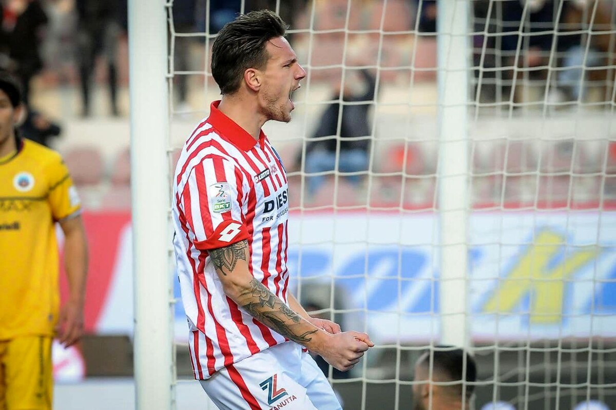 Mercato L.R. Vicenza: Spal in stand by per Proia
