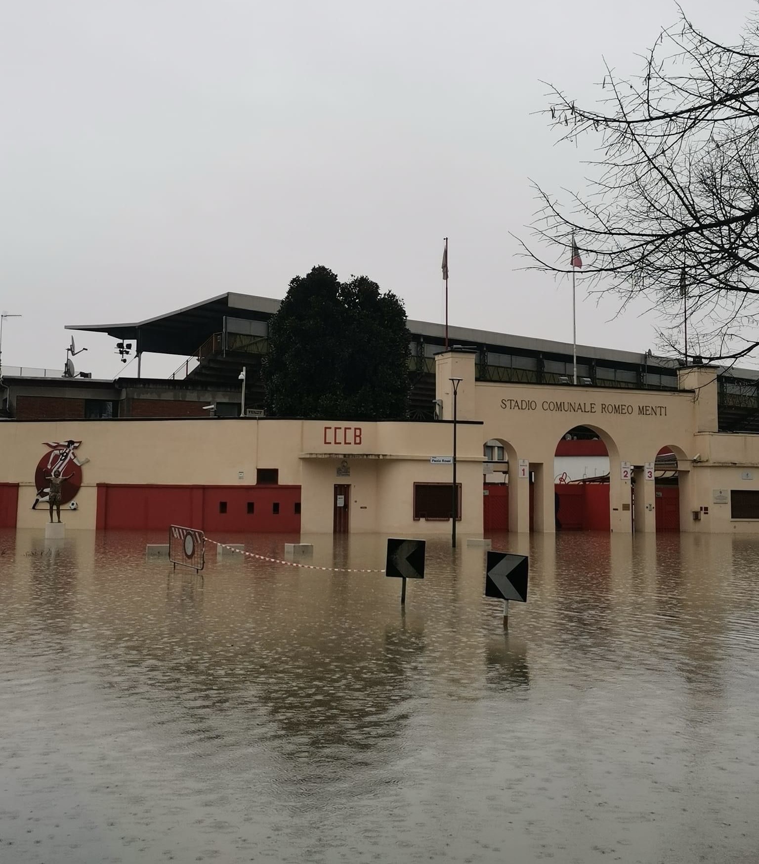 Stadio Romeo Menti sotto acqua: la situazione
